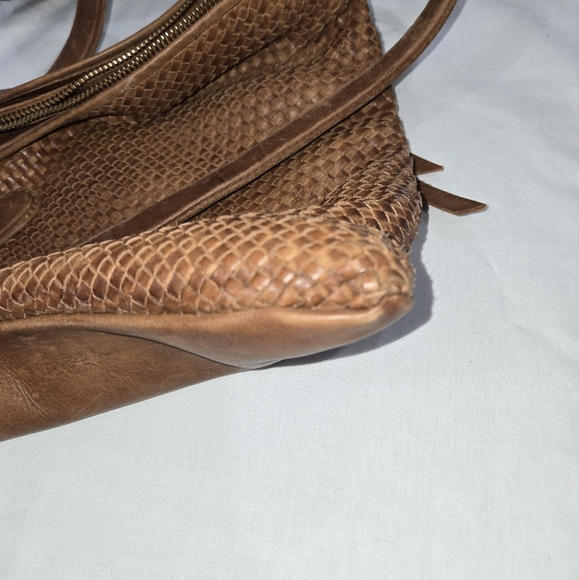Platania Brown Woven Leather Crossbody Bag - Picture 5 of 7